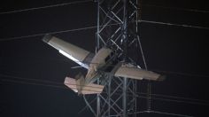 VIDEO | Avioneta se estrella contra torre eléctrica y deja sin luz a miles en Maryland