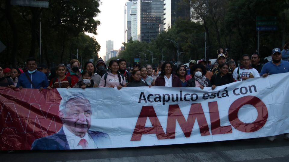 El contingente ya se encuentra en las inmediaciones de Paseo de la Reforma.