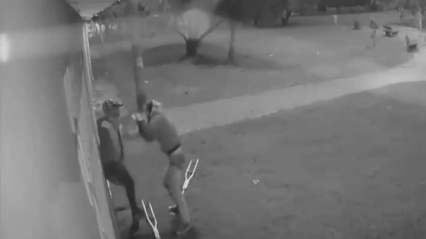 VIDEO | Pelea por un encendedor terminó en homicidio: mató a su amigo con 21 puñaladas