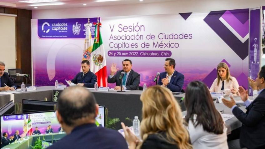 Alcaldes de México se comprometen a rendir cuentas y combatir la corrupción