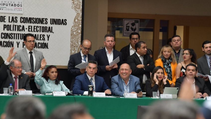 Aprueban dictamen de la Reforma Electoral para tener la discusión en el pleno