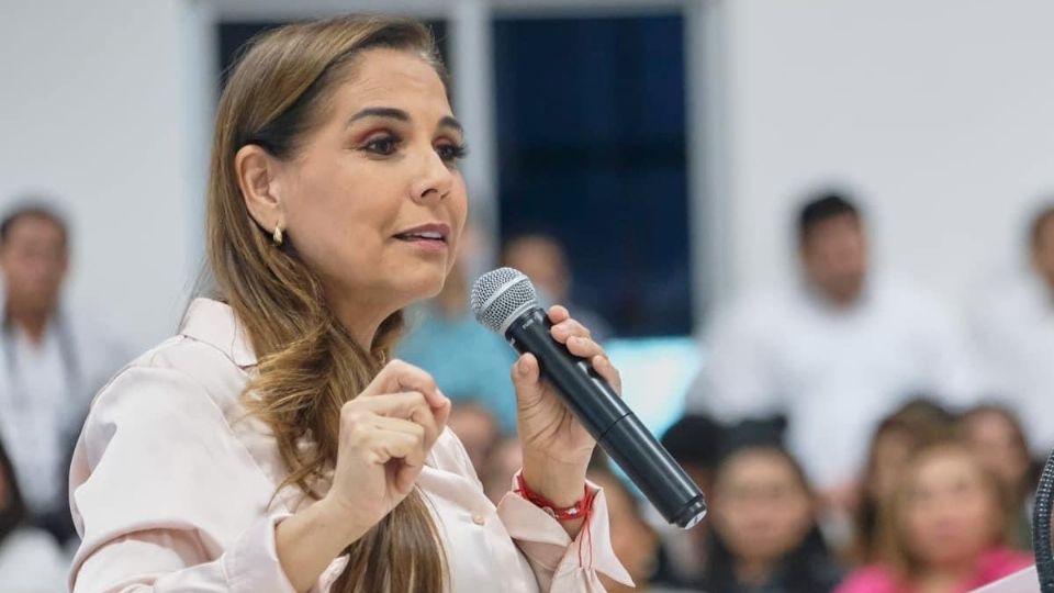 Mara Lezama celebró la llegada del primer vuelo de Mexicana a Tulum