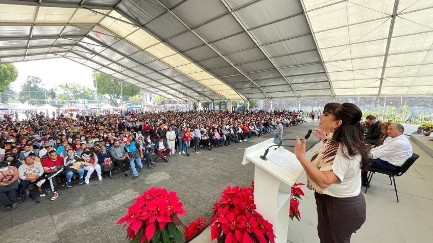 Clara Brugada: "Iztapalapa rescata negocios de barrio con apoyos económicos para superar los efectos de la pandemia"