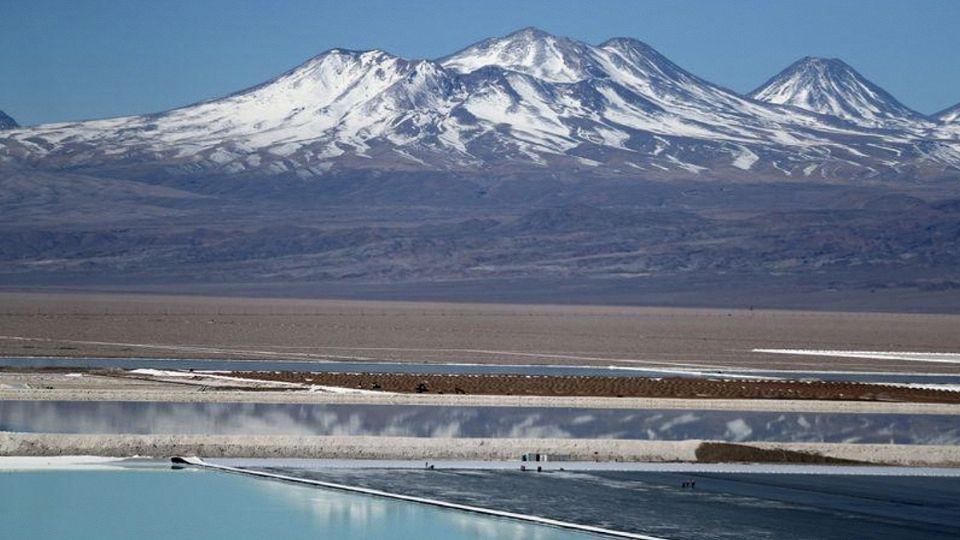 Argentina, Chile y Bolivia que conforman el Triángulo del Litio concentran entre 60% y 80% de las reservas mundiales de ese mineral 
