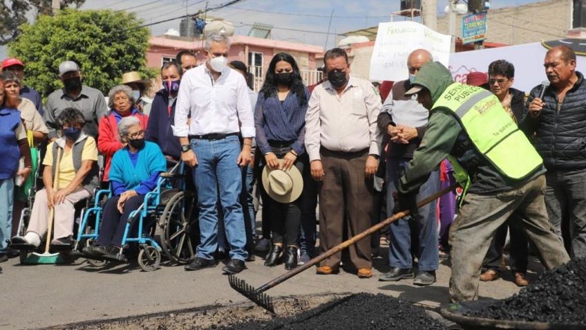 Edomex: arranca el programa de bacheo de calles y avenidas en Ecatepec