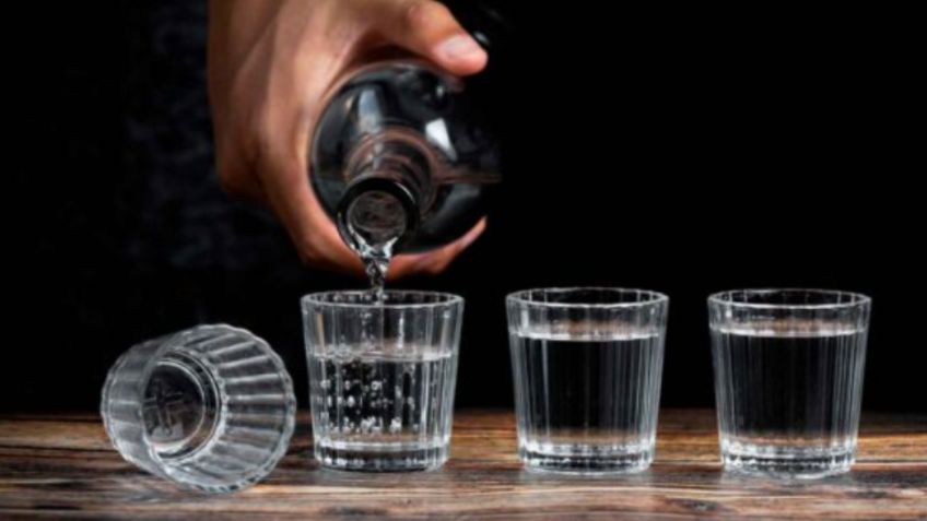 Mezcales baratos: 8 marcas que cumplen y no engañan según Profeco