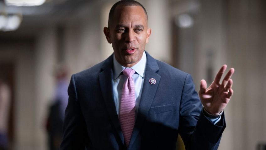 ¿Quién es Hakeem Jeffries? Será el primer afroamericano en liderar a los demócratas en la Cámara Baja de EU