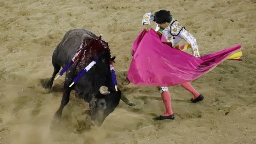 Revocan suspensión provisional de corridas de toros en la Plaza México