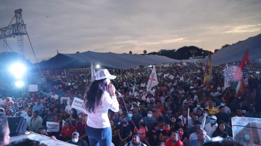 Sheinbaum recibe el respaldo de miles de personas en Juchitán, Oaxaca