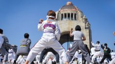 Asisten 3 mil personas Súper Clase de Artes Marciales en Monumento a la Revolución