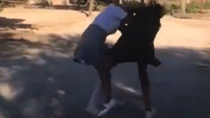 Sonora: video captó una pelea a golpes entre dos alumnas de secundaria hasta que una se desmayó