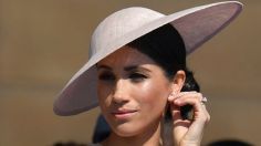 Acusan a Meghan Markle de “tóxica”; así quitó a una mujer que se paró junto al príncipe Harry | VIDEO