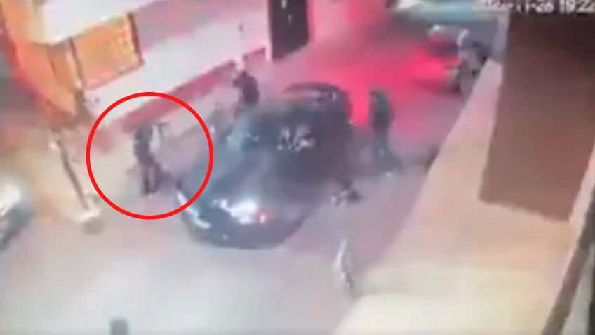 VIDEO: en menos de 30 segundos "levantan" a un hombre en calles de Ocotlán, Tlaxcala