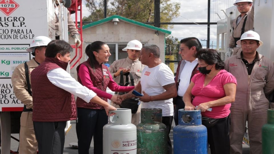 Claudia Sheinbaum en el arranque de Gas de Bienestar en Gustavo A. Madero y Xochimilco