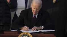 Las parejas homosexuales ya pueden casarse, Joe Biden firma una ley que garantiza el matrimonio igualitario