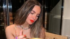 FOTOS | Belinda se luce desde la orilla del mar con sexy bikini multicolor