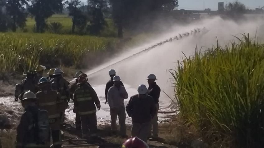 Controlan fuga en ducto de hidrocarburo de Pemex