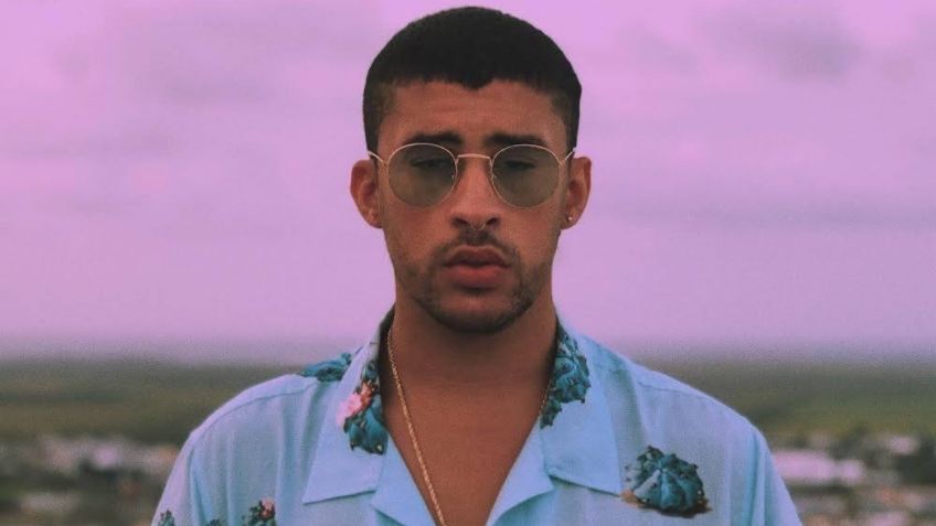 VIDEO| Bad Bunny lanza al suelo el celular de una fan mientras tomaba una foto y lo tunden en redes