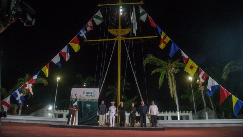 AMLO inaugura Centro Turístico Islas Marías en Nayarit