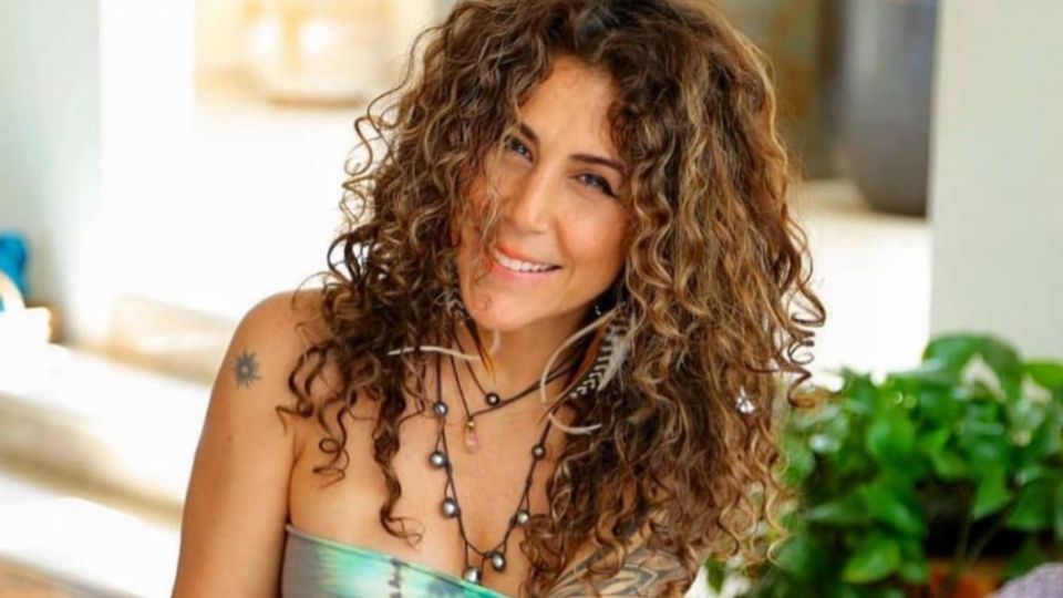 Vica Andrade debutó como conductora del programa 'Al Fin de Semana' en 1998. FOTO: Instagram