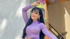 Desde el piso, Maribel Guardia impacta a sus 63 con arriesgado minivestido