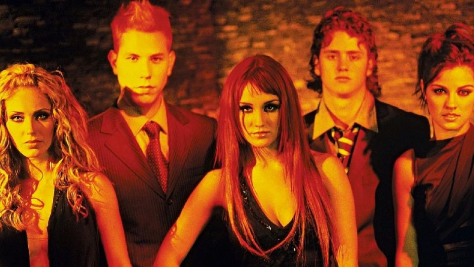 ¿RBD anuncia su regreso?