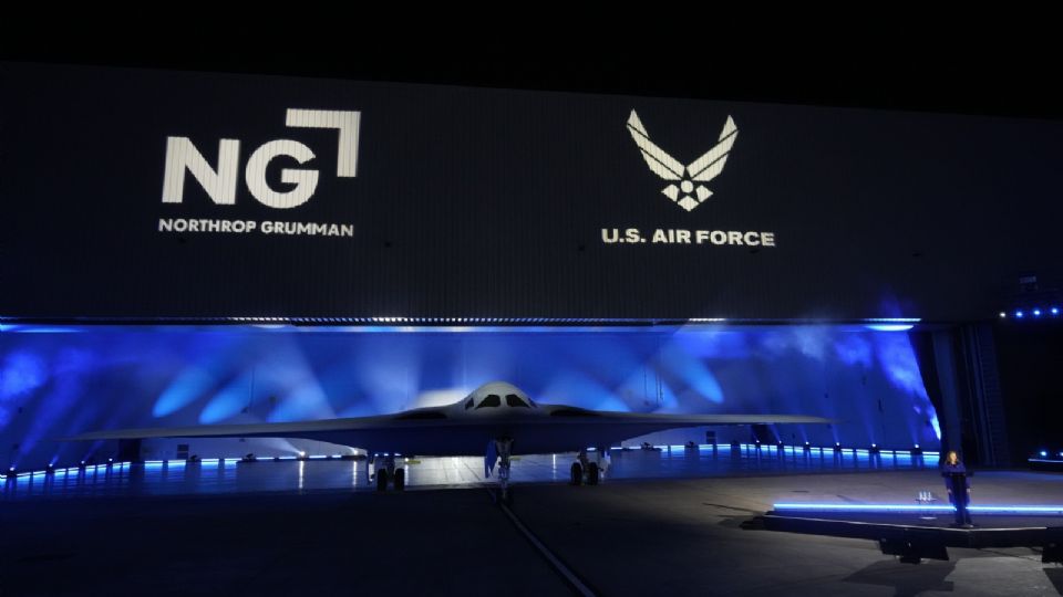 Estados Unidos presenta su nuevo bombardero B-21 Raider