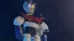 VIDEO: impacta presentación de "Mazinger Z" en desfile navideño de Tlaxcala