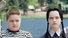 Respira profundo antes de ver cómo luce a los 42 años ‘Pugsley’ de ‘Los Locos Addams’