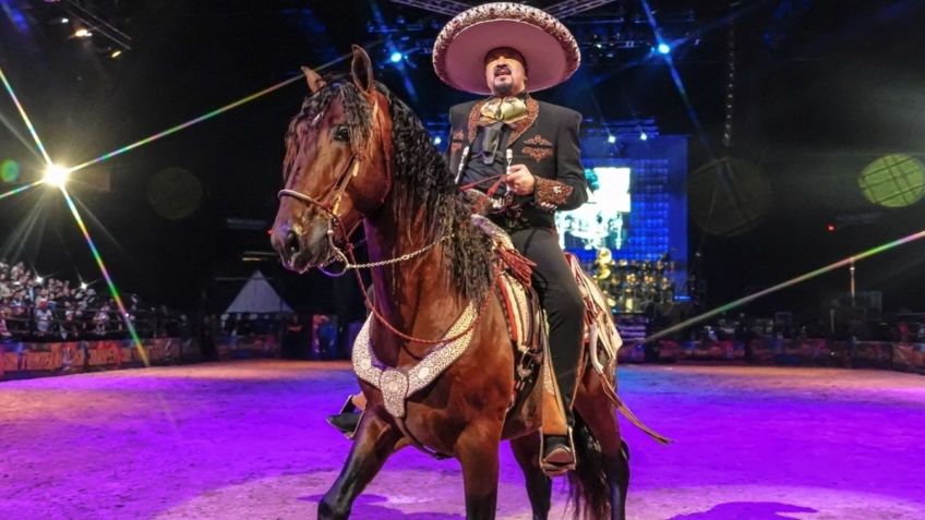 FOTOS | Pepe Aguilar presume los caballos pura sangre con los que trabaja en “Jaripeo sin fronteras”