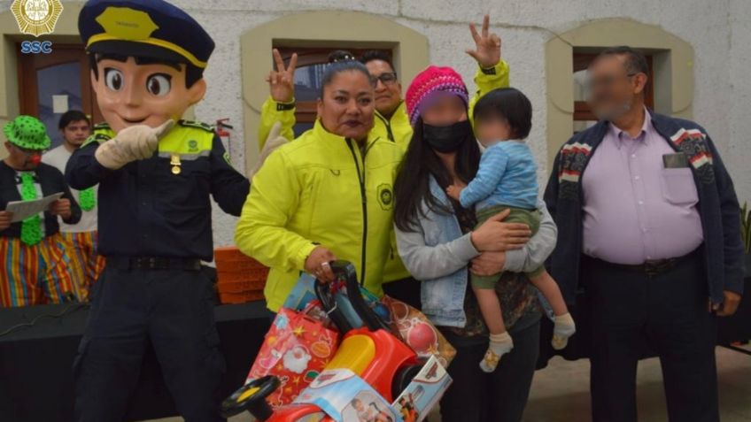 SSC reparte regalos a niños de CDMX con el programa “Apadrina una Esfera 2022”