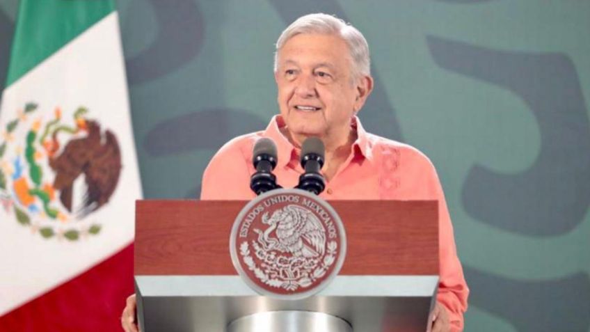 AMLO agradece la labor de Pablo Monroy en Perú: "Dejó en alto el nombre de México"