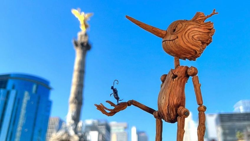 "Pinocchio" conquista el Zócalo en proyección especial ante 500 personas