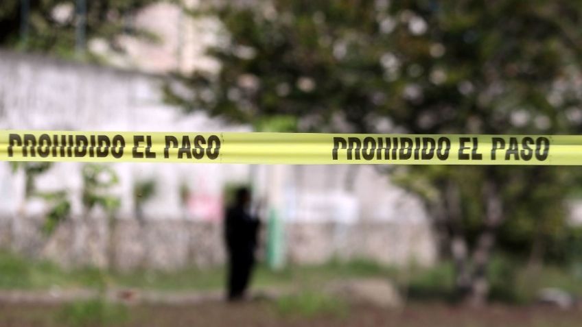 Hombre atropella a presuntos sicarios que lo querían matar en Michoacán