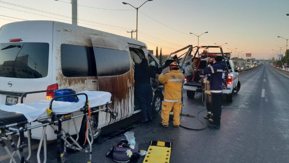 El suceso ocurrió minutos después de las 07:00 horas, sobre la carretera federal número 45 norte