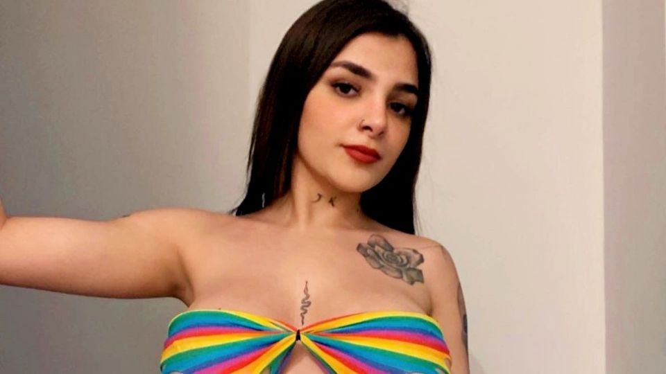 La famosa influencer conquista las redes con sus atrevidos looks.