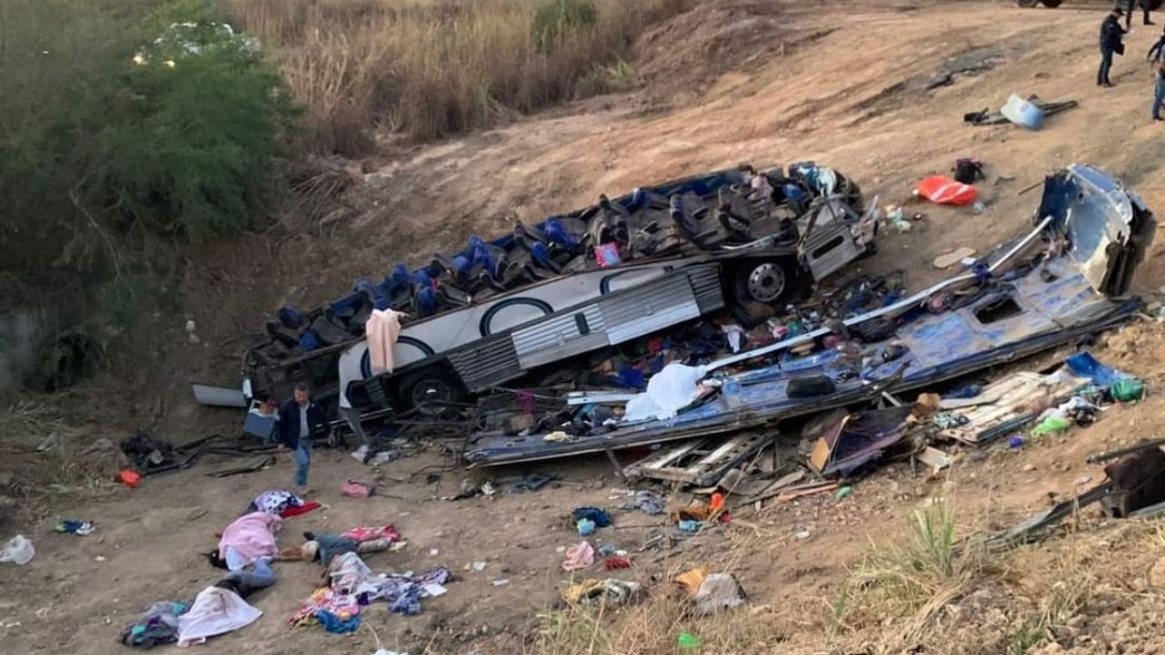 Nayarit Aún No Identifican A 14 De Los 15 Fallecidos En El Accidente