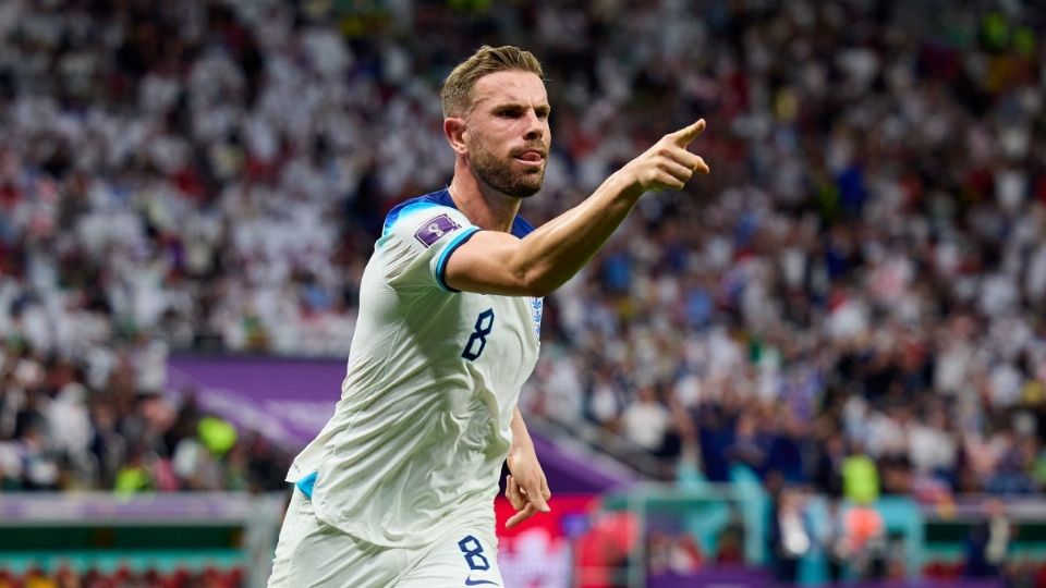 Jordan Henderson fue el encargado de abrir el marcador para los ingleses.