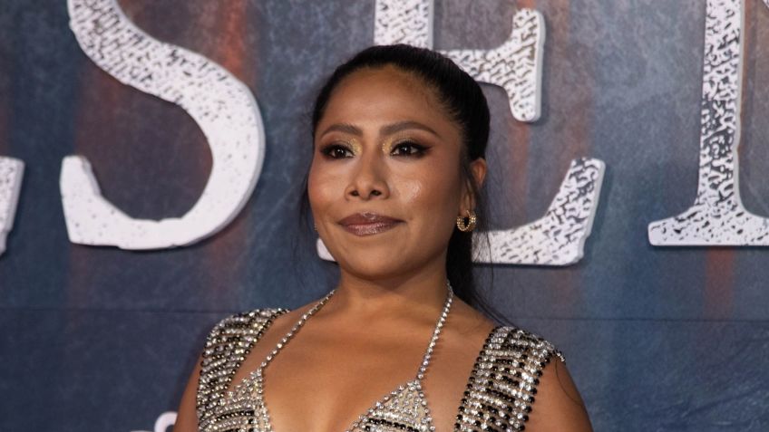 FOTO | Yalitza Aparicio arrasa con ajustado look galáctico lleno de brillo y misterio