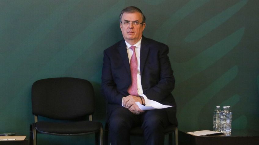 Marcelo Ebrard propone debate entre "corcholatas"