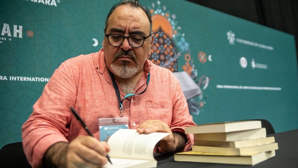 El escritor Alejandro Rosas ofrece un acercamiento a los acontecimientos históricos que han forjado la Ciudad de México en los últimos 500 años
