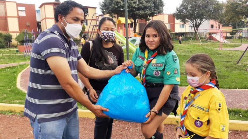 “Dona un abrigo, para un amigo”: la iniciativa de dos pequeñas scouts para luchar contra el frío