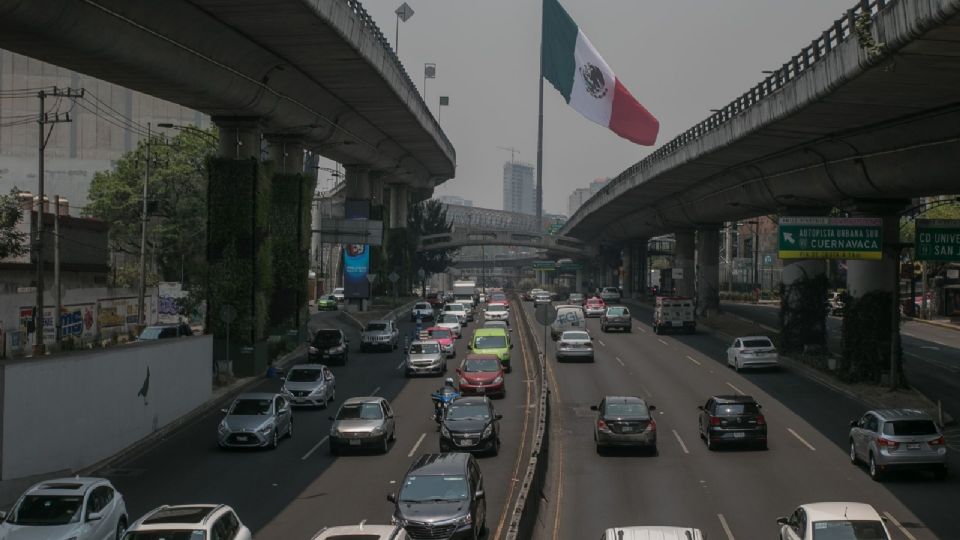 Los autos con engomado amarillo, hologramas 1 o 2 y terminación de placas 5 o 6, descansan durante esta jornada.