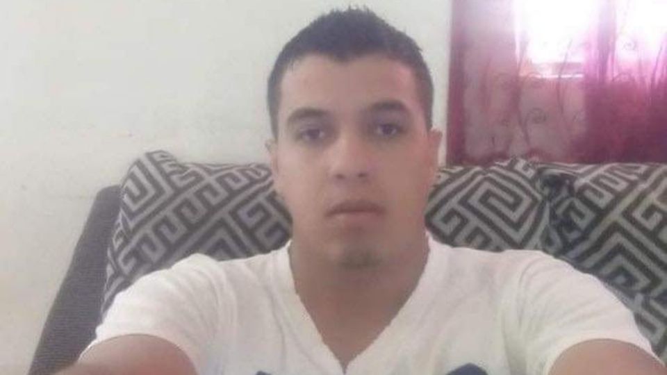 Luis Alfredo de Santos Martínez de 23 años de edad fue visto por última vez en Encarnación de Díaz