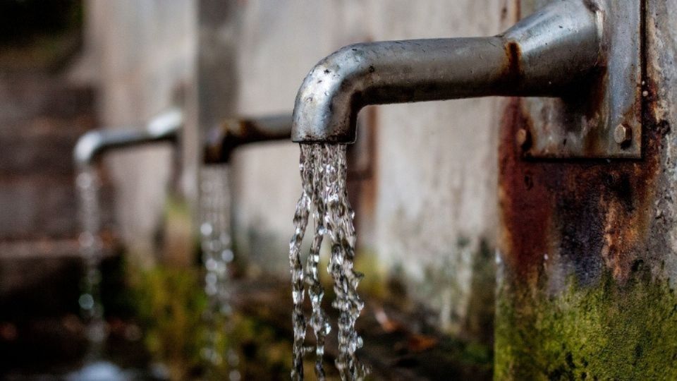 Ya se encuentran trabajando en regular las presiones de agua para recuperarlos.