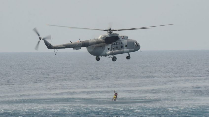 Semar rescata a 8 náufragos cubanos en embarcación que estaban a punto de hundirse