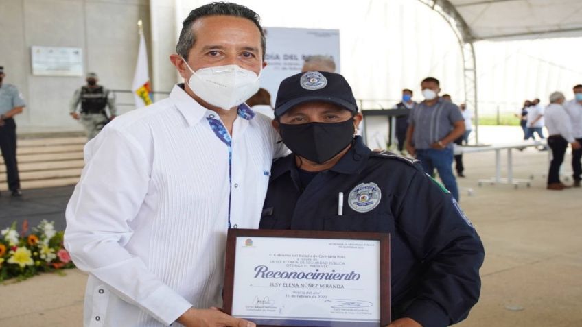 Condecoran en Quintana Roo a 46 policías por méritos, acciones destacadas y años de servicio