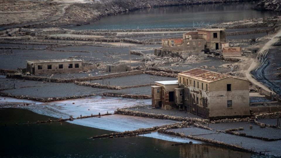 Así es el pueblo de Aceredo, olvidado y fantasma. (Foto: Especial)