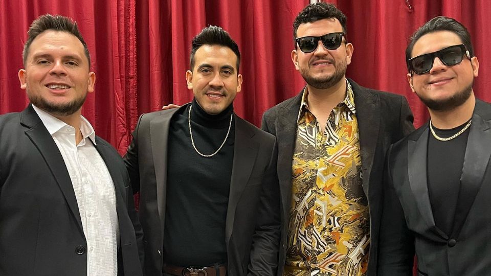 Ya no está Edén Muñoz con Calibre 50. @Calibre50Musica