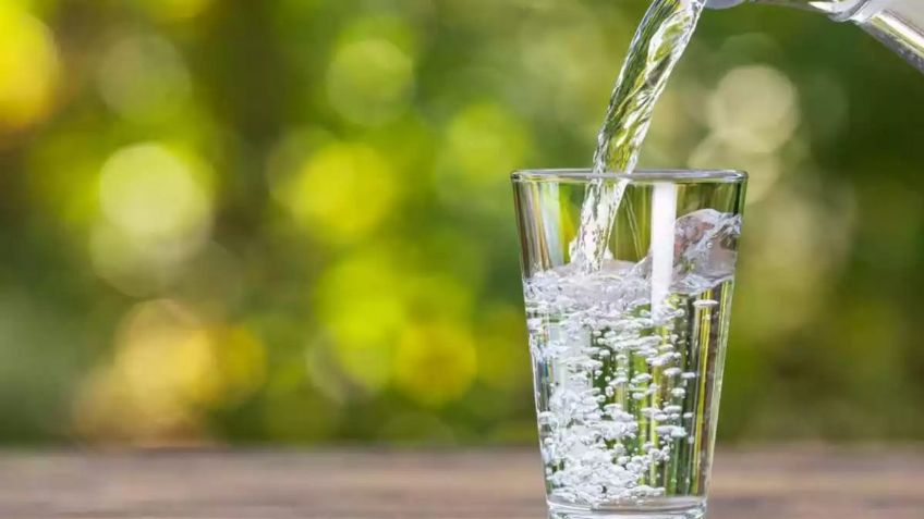 Agua: 4 beneficios para tu cuerpo de beberla todos los días